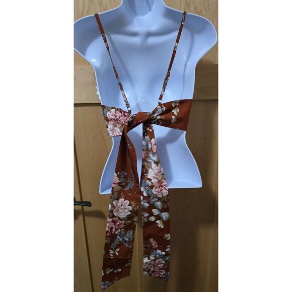 Handmade Crochet Crop Top With Floral Tie-Back Adjustable Straps Large Size Whit - Picture 3 of 5